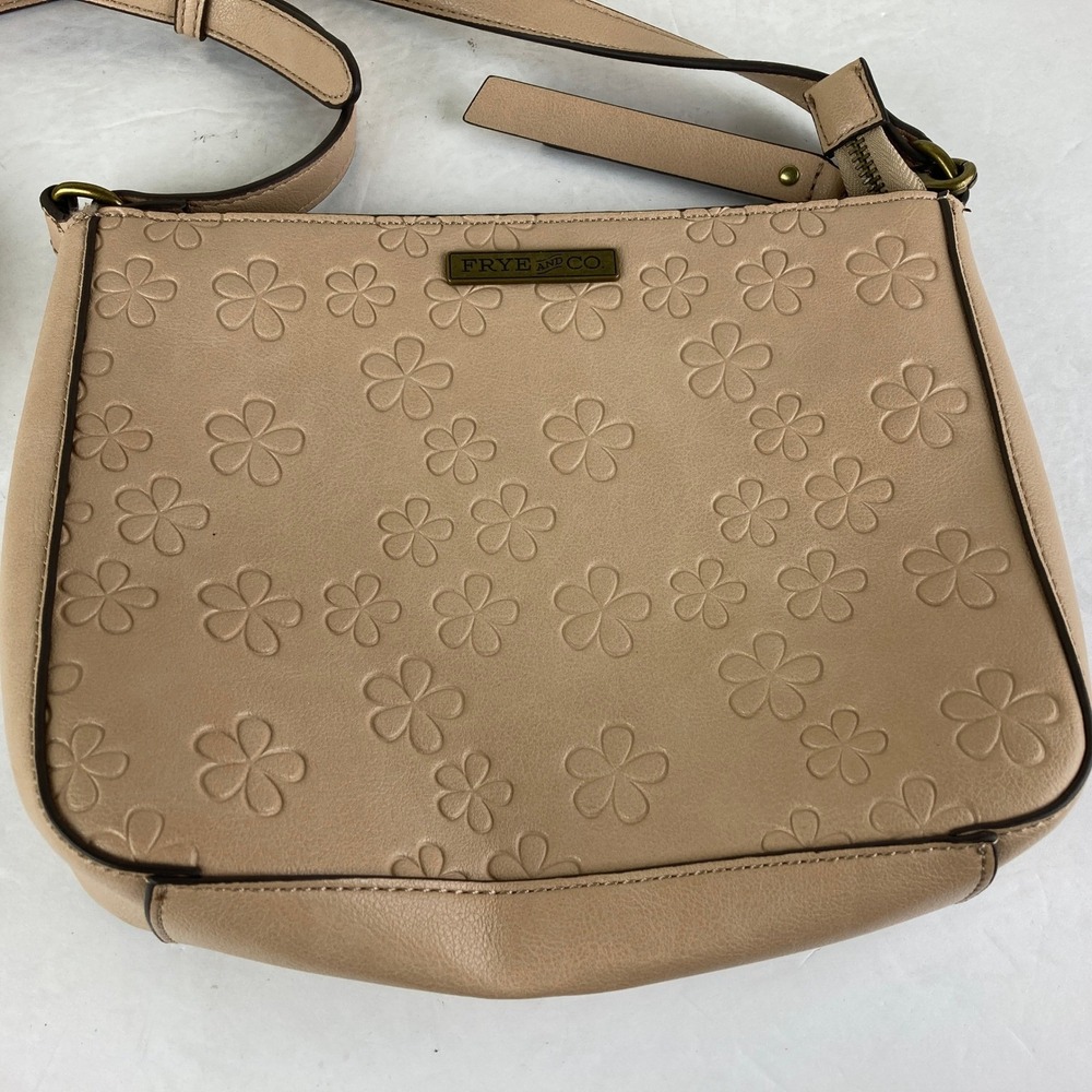 FRYE Women's Beige Embossed Daisy Flower Crossbody Bag Adjustable Strap - Picture 3 of 7